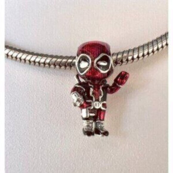 2024 New Marvel Deadpool Charm Red Dead Man Charm Fit Pandora Bracelet - Picture 5 of 5